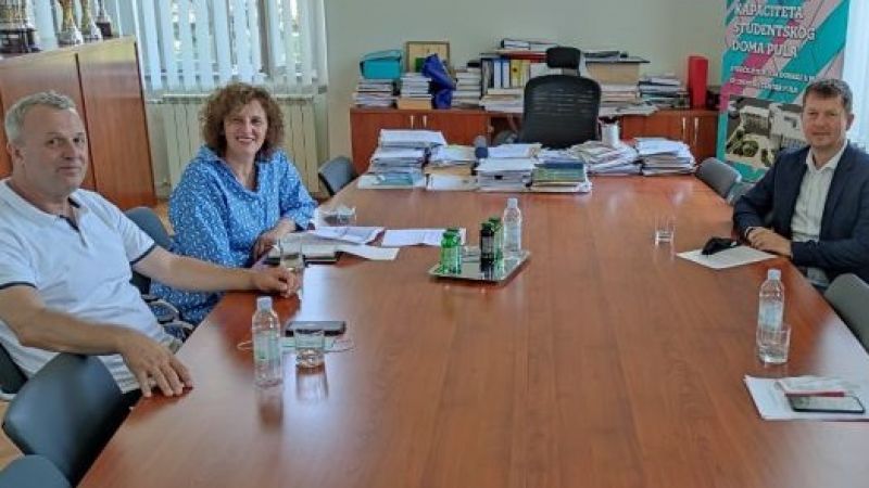 Project partner B.M.Plast visited...